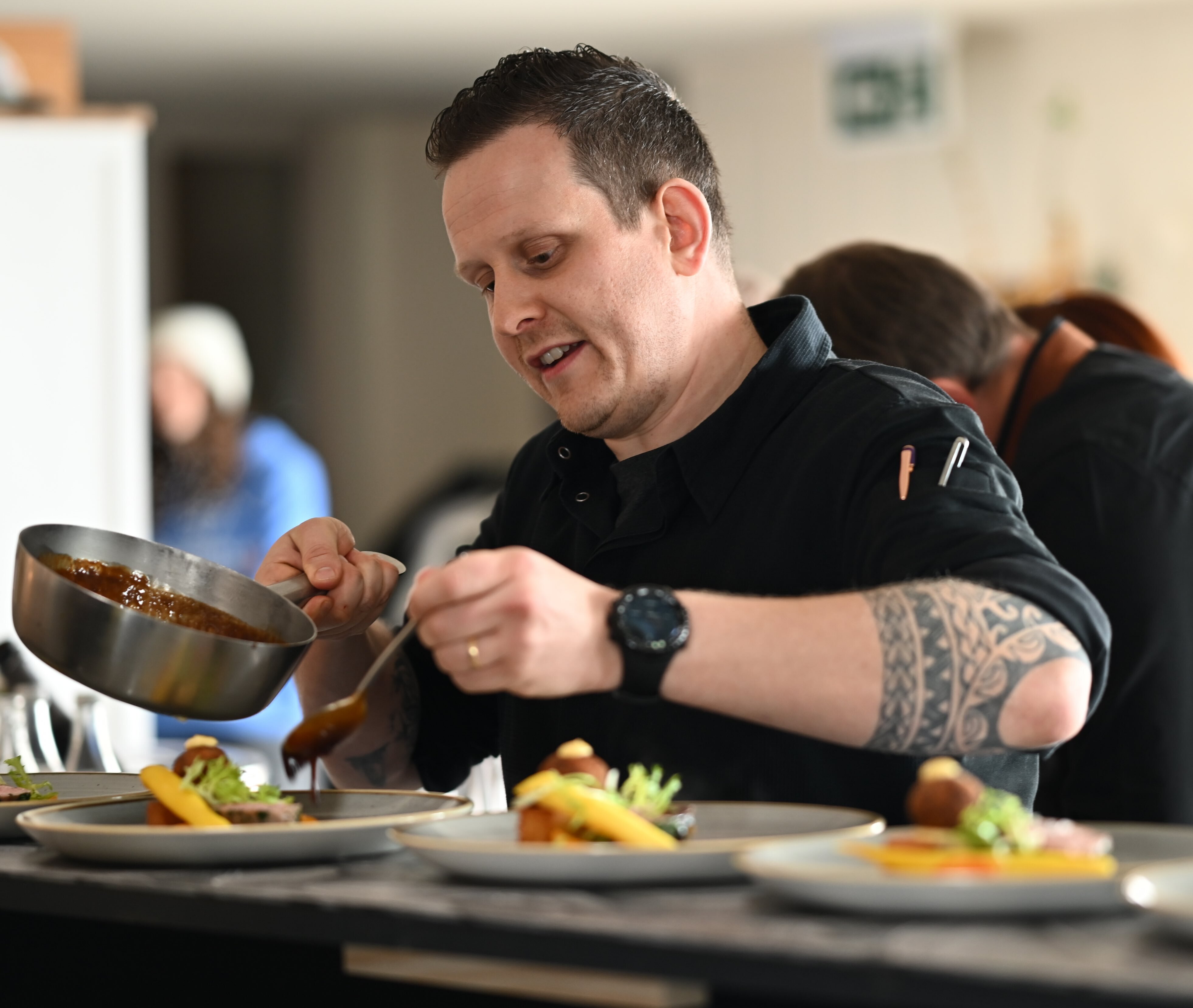 Tschenten Kitchen Club